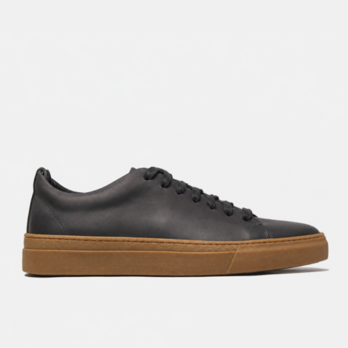 Sade Black Gum